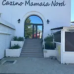 Cazino Nord Хостел *