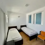 Hostel Cazino Nord *