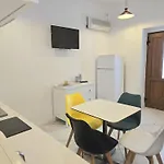Cazino Nord Hostel *