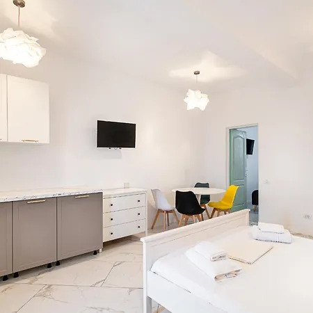 Hostel Cazino Nord *
