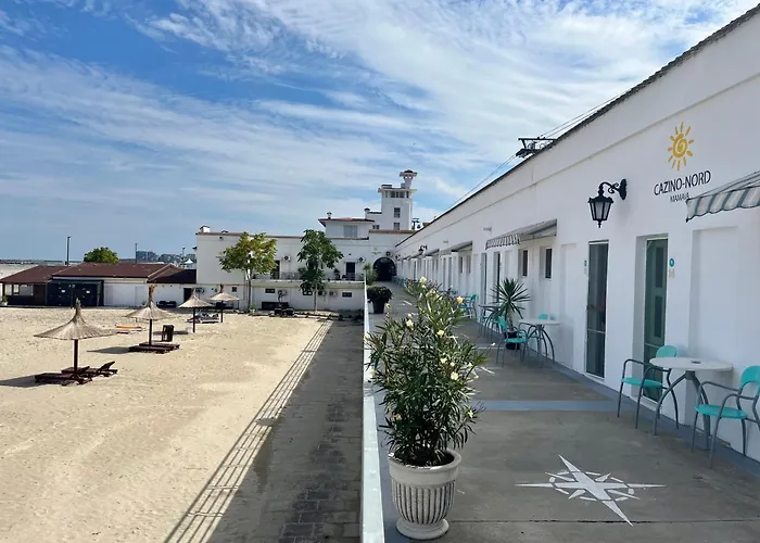 Cazino Nord Hostel Mamaia