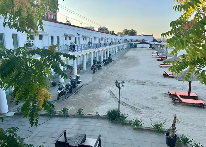 Hostel Cazino Nord Mamaia