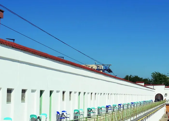 Hostel Cazino Nord *